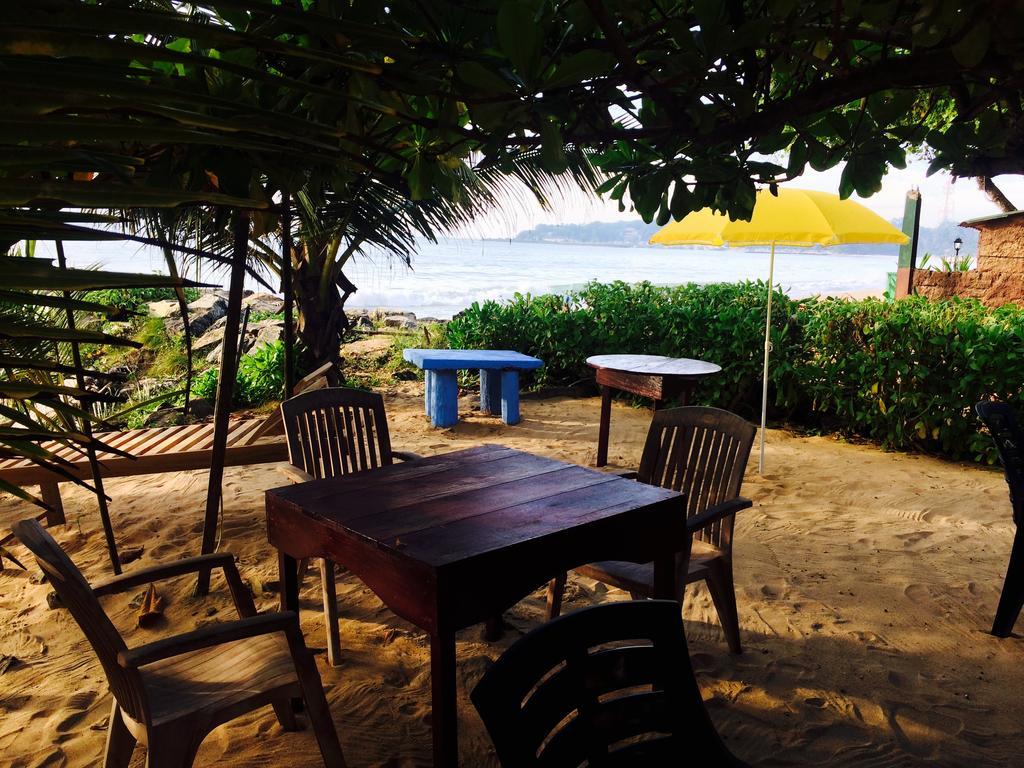 Sea Side Guest House Tangalle Ngoại thất bức ảnh