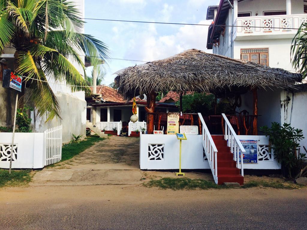 Sea Side Guest House Tangalle Ngoại thất bức ảnh